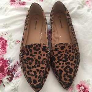 Cheetah Leopard Print Pointed Toe Ballet Flats NEW